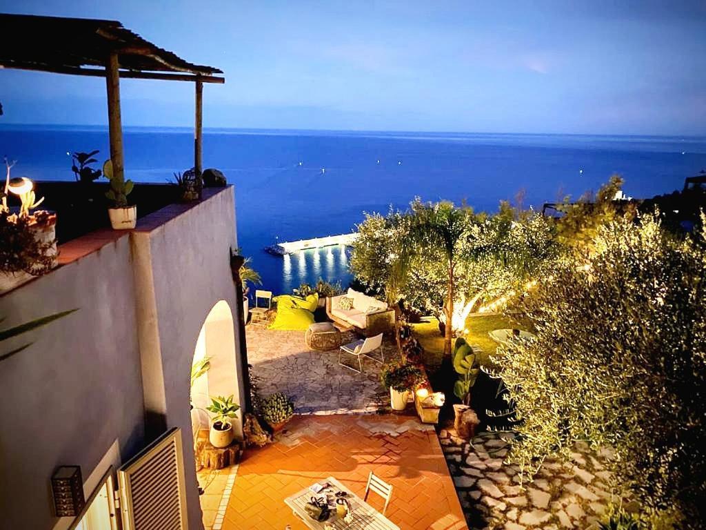 La Bouganvilla Charme & Relax Vista Mare Финале Лигуре Экстерьер фото